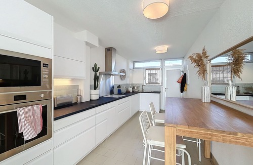 Carnon-Plage Apartment | Duplex T3 apartment with terrace, beachfront, WiFi, private parking