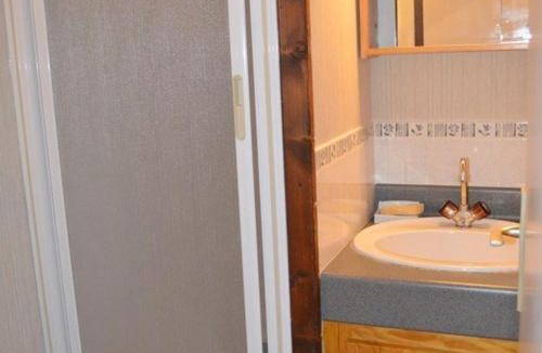 Esquieze-Sere Apartment | Duplex T4 7 pers avec terrasse et parking à Esquièze-Sère - FR-1-402-73