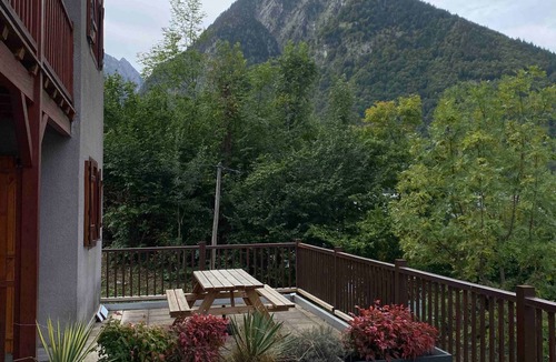 Cauterets Apartment | Duplex + terrasse panoramique.Parking.Piscine été