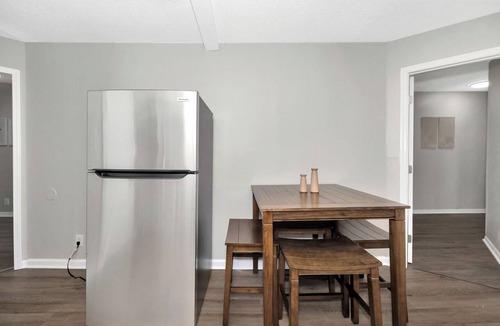 Redstone Arsenal Apartment | Duplex w/Office Space