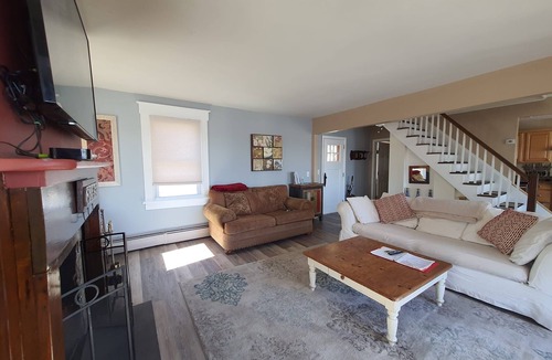 Nyack House | Duplex WATERFRONT HOME