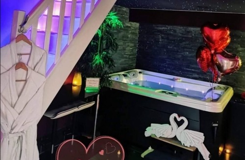 Neuf-Mesnil House | Duplex with private spa