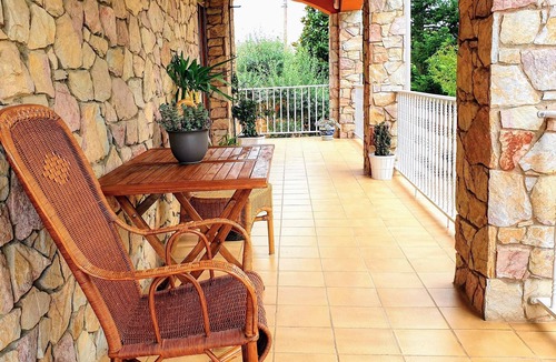 Cardedeu House | DUPLICATECalm Oasis Villa, pool, bbq, 30 km from Barcelona