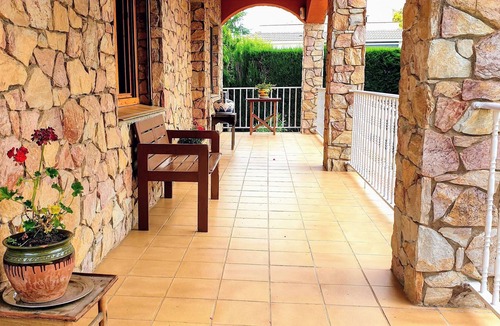 Cardedeu House | DUPLICATECalm Oasis Villa, pool, bbq, 30 km from Barcelona