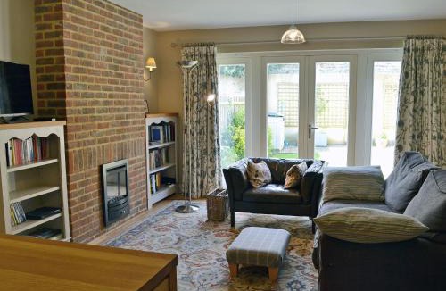 St Margaret's at Cliffe House | Durdrich Cottage