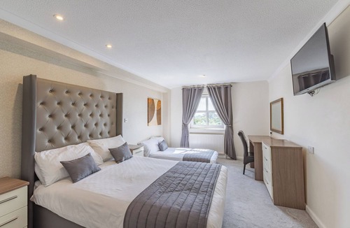 Westleigh Hotel | Durrant House Hotel