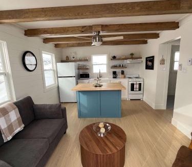 Twillingate House | Durrell's Nook