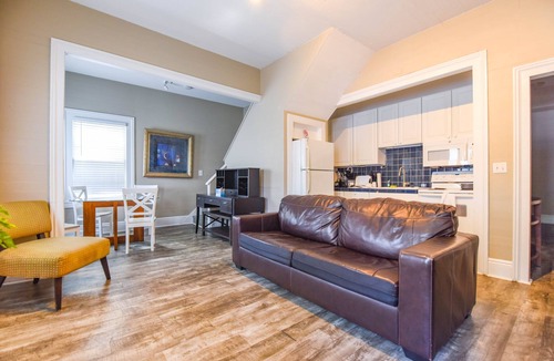 Downtown Apartment | Duval Dream Loft - On Duval street