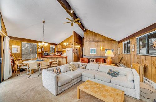 Quechee House | Dwight Road Getaway