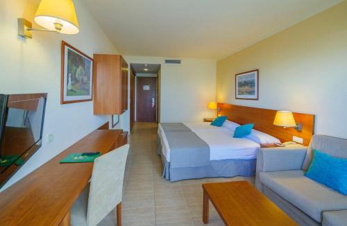 Santa Susanna Hotel | DWO Sirius