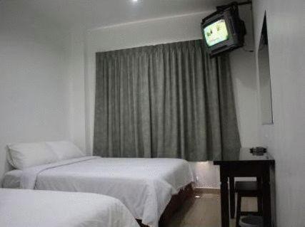 Wakaf Che Yeh Hotel | Dynasty Inn - Wakaf Che Yeh