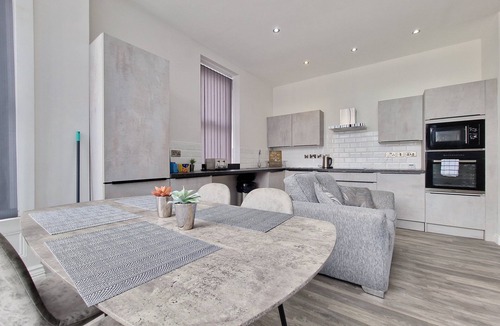 South Shore Apartment | Dysa Waterloo Apartments