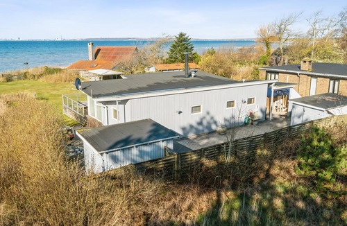 Skødshoved Strand House | "Dzavid" - 10m from the sea by Interhome