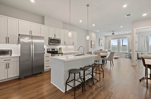 MLK House | E Austin Condo-sleeps 6, near dtwn&airport