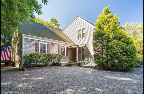 East Dennis House | E Dennis Quintessential Cape home 4 Full Baths,5 BR CTRL A/C-NO PETS/SMOKE