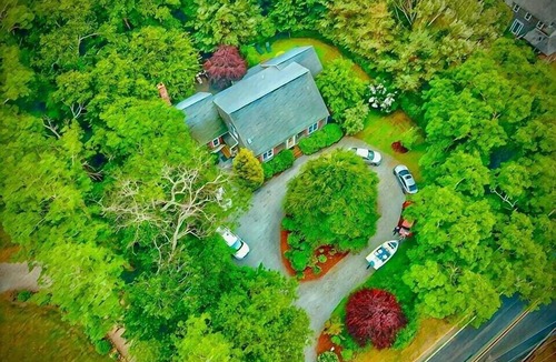 East Dennis House | E Dennis Quintessential Cape home 4 Full Baths,5 BR CTRL A/C-NO PETS/SMOKE