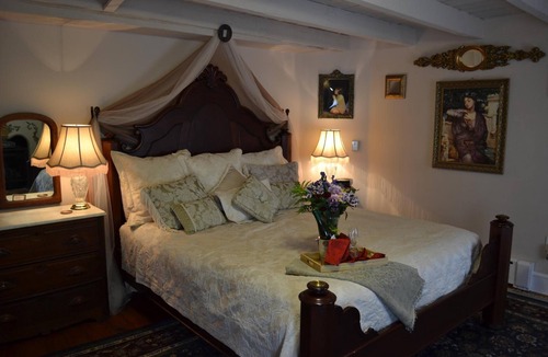 Neffsville Bed & Breakfast | E J Bowman House Bed & Breakfast
