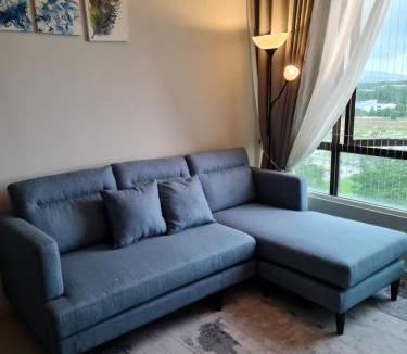 Kempas Apartment | E Life D Summit Residences With Wifi & Netflix