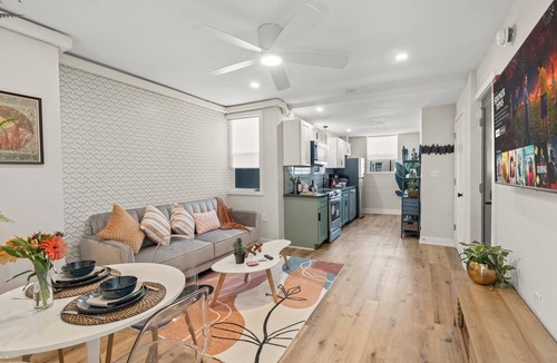 Passyunk Square Apartment | E Passyunk Ave 1 BR Gem- Prime Location