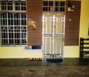 Kuala Rompin Apartment | E&Y Inn