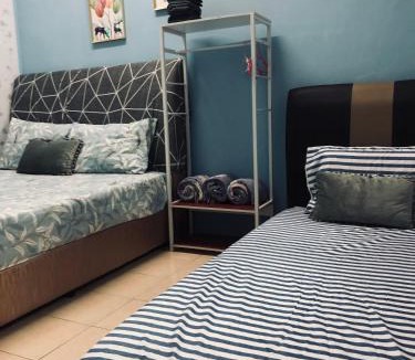 Kuala Rompin House | E&Y Inn