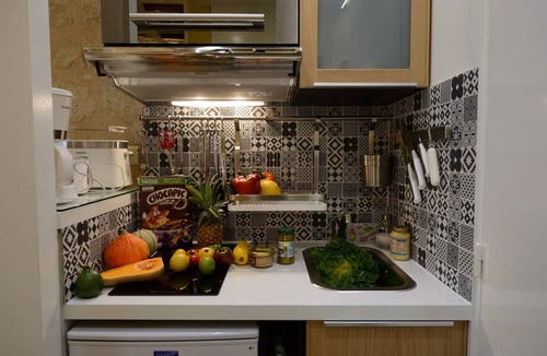 3rd Arrondissement Apartment | E1GD Single malt