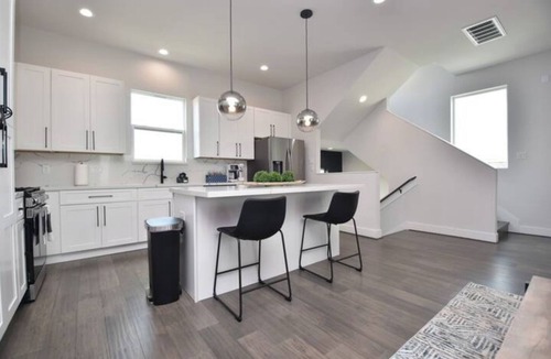East Downtown Houston House | EadoAdventures