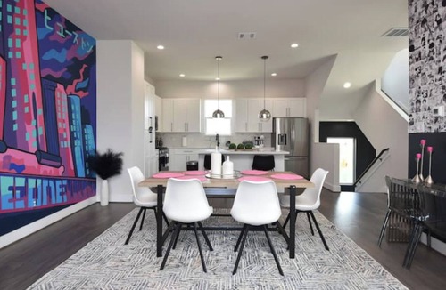 East Downtown Houston House | EadoAdventures