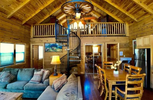 Silt Cabin | Eagle - Colorado River Cabin with Hot tub!