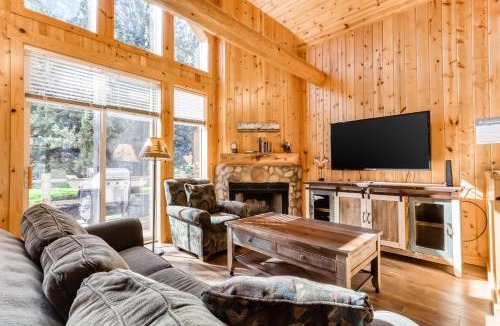 Redmond Ski Chalet | Eagle Crest Family Friendly Chalet