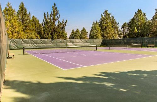 Redmond Ski Chalet | Eagle Crest Resort Cabin