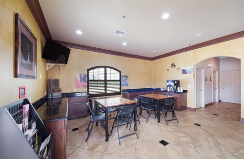 Floresville Hotel | Eagle Ford Inn