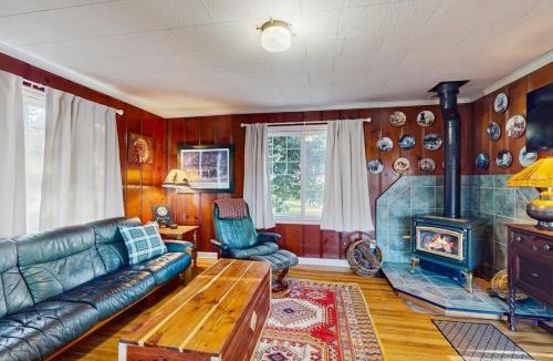 Bainbridge Island House | Eagle Harbor House World Cup Availability
