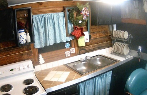 Elkton Cabin | Eagle Log Cabin at Mountaintop Ranch bordering Shenandoah National Park