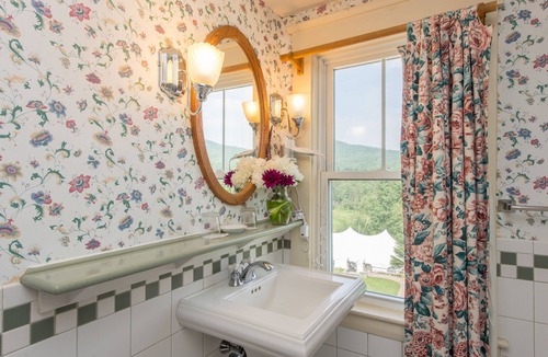 Jackson Hotel | Eagle Mountain House & Golf Club