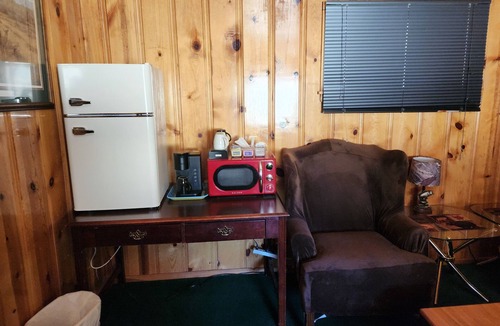 Eagle Nest Hotel | Eagle Nest Fly Shack and Lodge