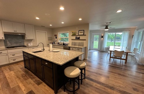 Athens House | Eagle Pines - Lakefront Pickleball Bunk Room Fire Pit