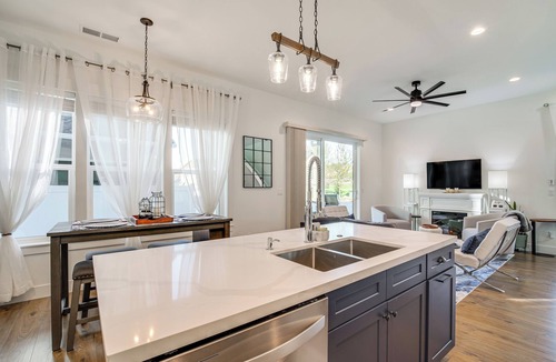 Eagle Point Apartment | Eagle Point Golf Retreat: Pool Access + Patio!