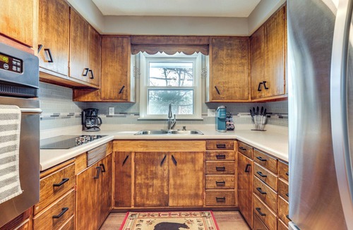 Eagle River House | Eagle River: Snowmobile & Lakefront Escape