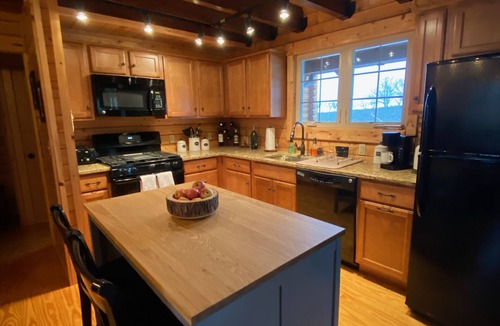 Sybertsville Cabin | Eagle Rock Cabin-Ski-in/Ski-out