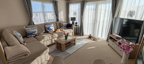 Lossiemouth House | Eagle's Den Caravan Holiday Retreat