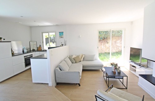 La Seyne-sur-Mer House | eagle's eyrie