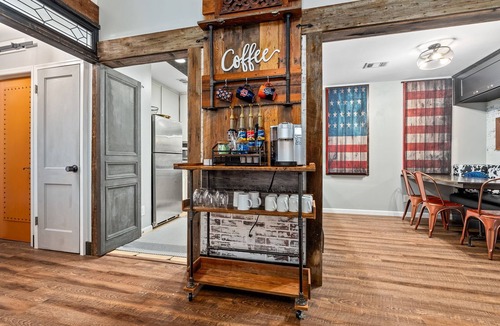 Cary Woods Condo | Eagle's Nest ~ 3/2 in AU!