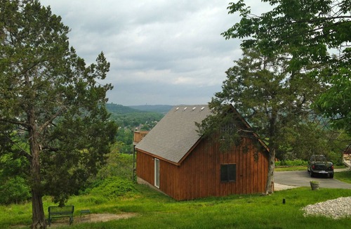 Hollister Apartment | Eagle's Nest - Luxury Suite with Spectacular Panoramic Views!