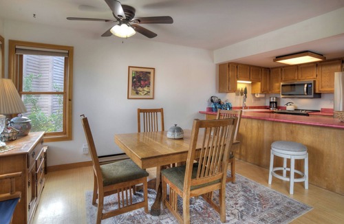 Durango House | Eagle's Nest Townhome | Walk to FLC, Pool & Hot Tub, Near Town and Golf