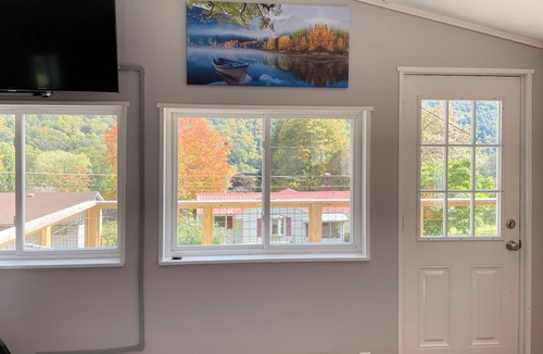 West Hickory House | Eagle's Peak Cottage