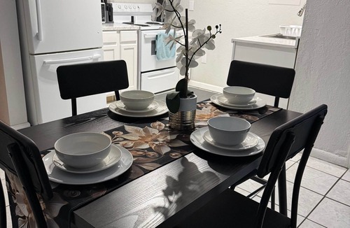 Eagle Pass Apartment | Eagle Stay 13- Eagle Pass