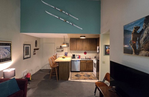 Mammoth Lakes Ski Chalet | Eagle Summit Collection