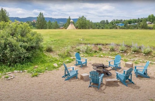 Hot Springs RV Rental | Eagle Tipi at Highland Meadows Resort