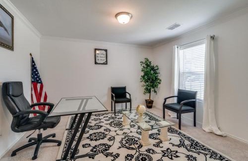 Royse City House | Eagle View Stay, LLC